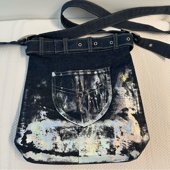 Beautiful Denim shoulder/crossbody bag with silver foil - Picture 2 of 5